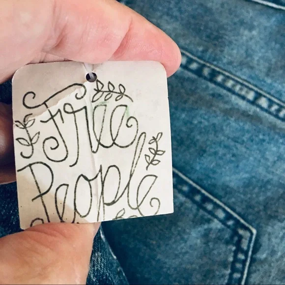 Free People Jean Mini Skirt with Frayed Hem Size 4 - Picture 8 of 9